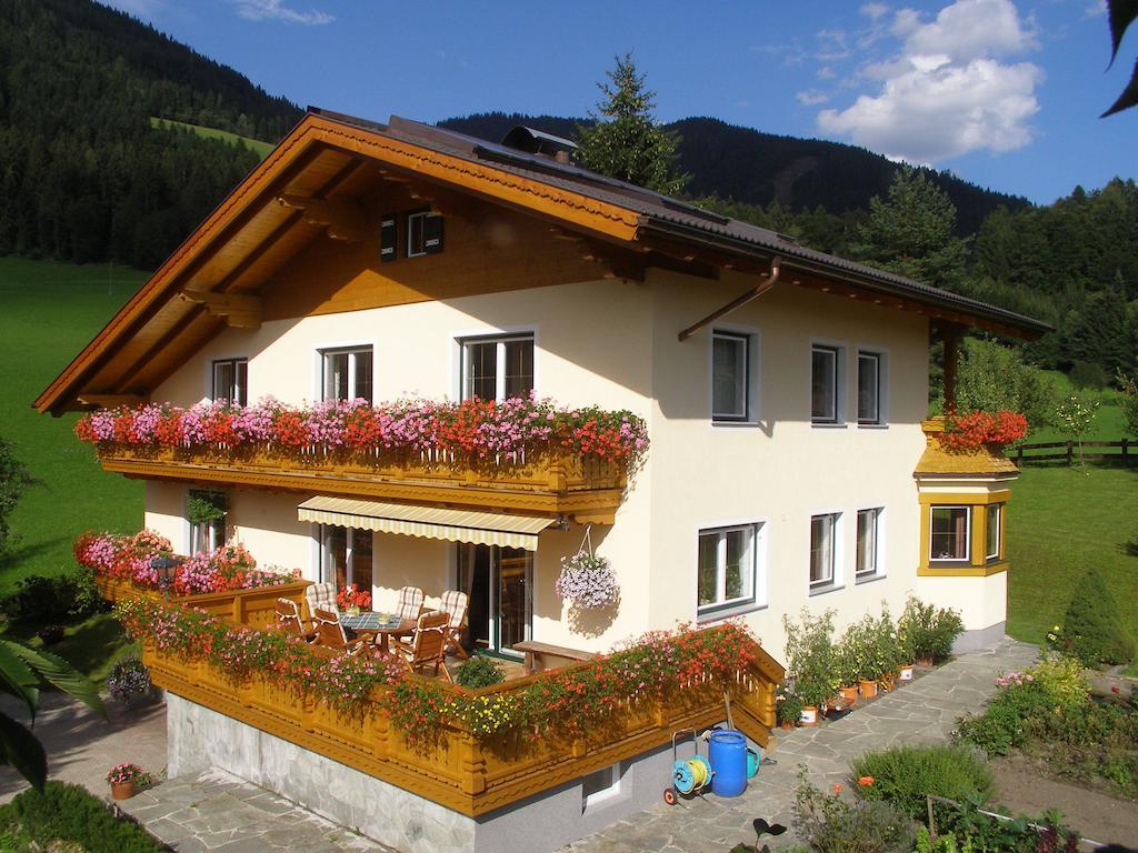 Hotel Haus Gschwendtner Pfarrwerfen Exterior foto